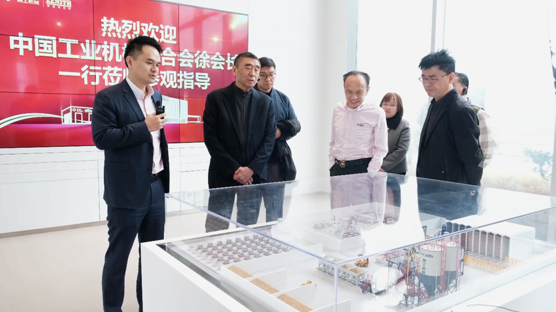 Ni iriri idan ti yiyi egbin to lagbara sinu awọn biriki sunmọ